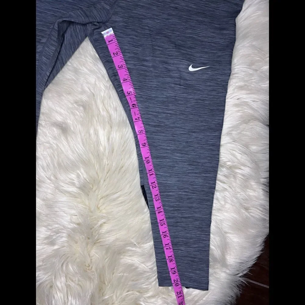 Nike Pro dri-fit heathered grey high rise crop length leggings sz 1X